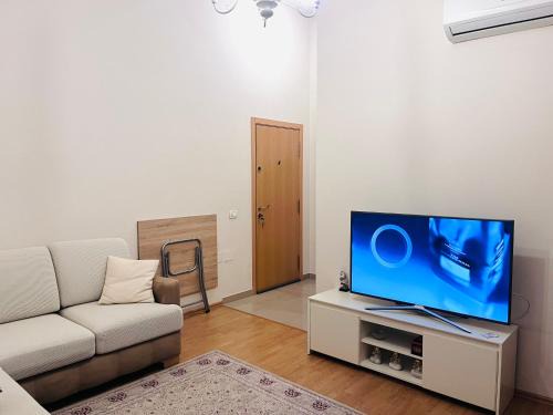 Tirana Apartment | Doris cottage
