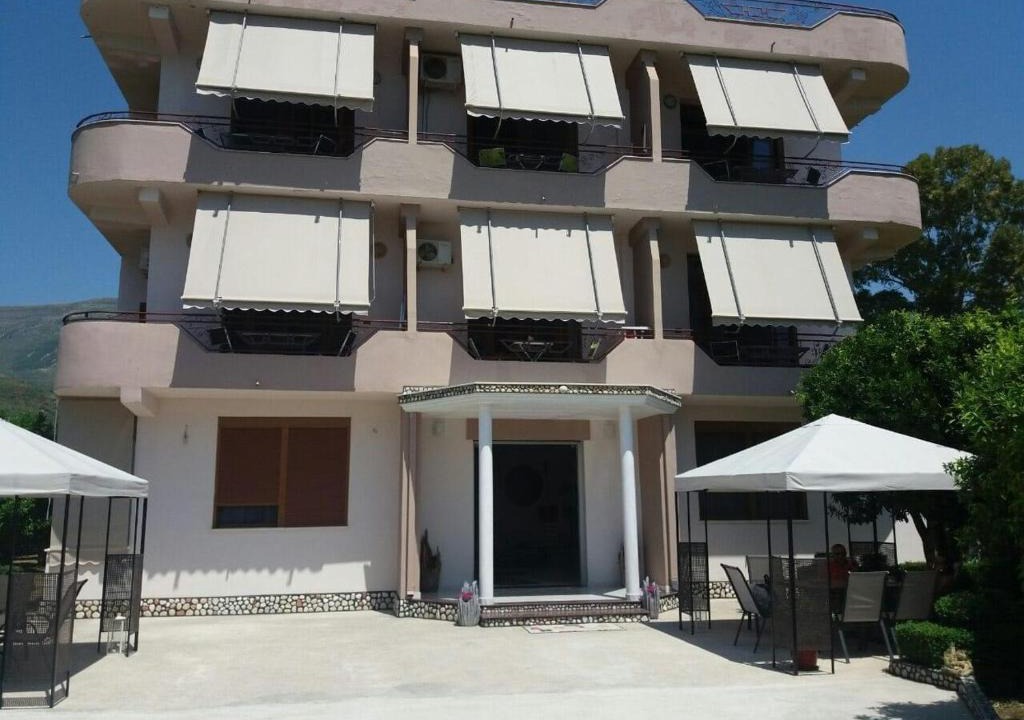 Radhime House | Edgar Hotel