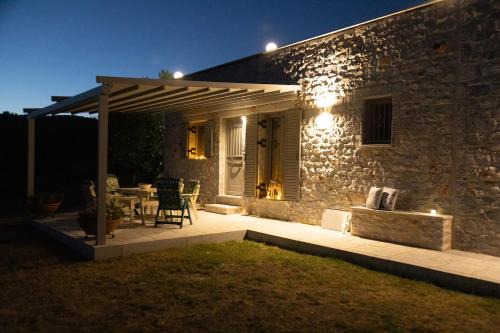 Gythio House | Enada Suite & Olive Farm