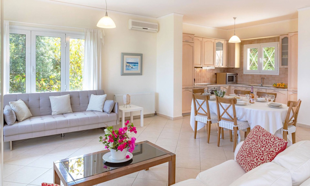 Melissopetra Villa | Epidavros Land Villa Elia