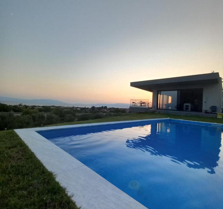 Pangaio House | eRANTHEMO