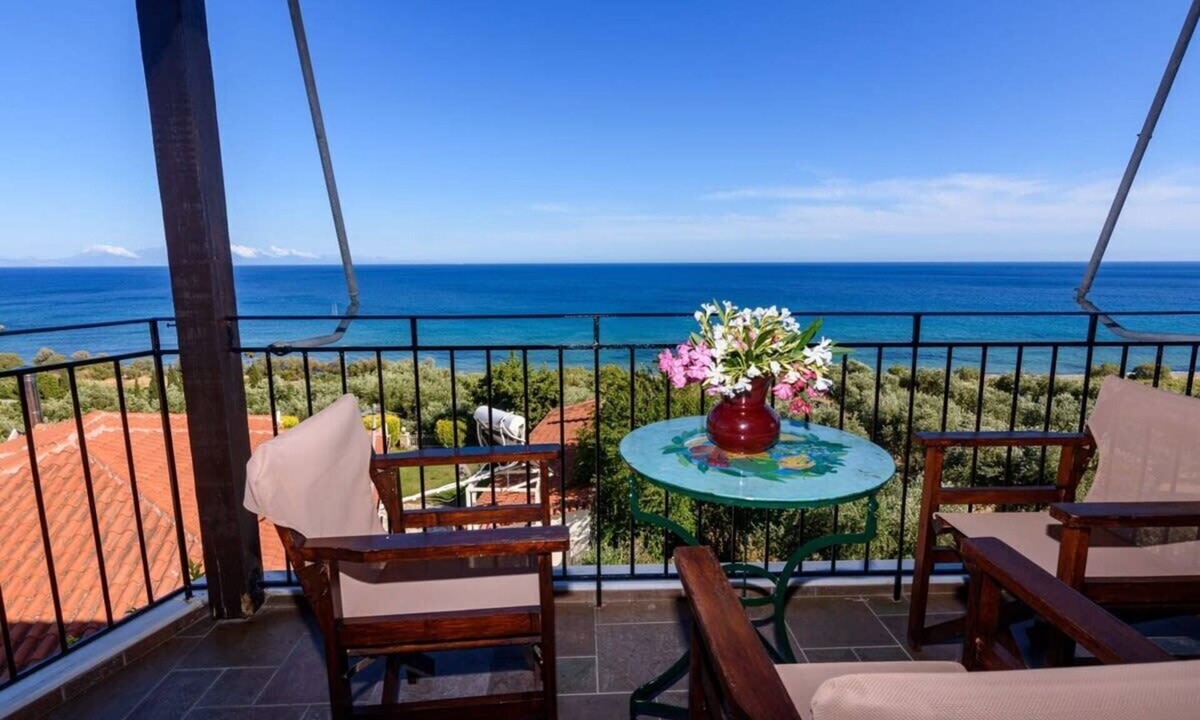 Pylos-Nestoras House | Eros home, panoramic sea view, perfect location