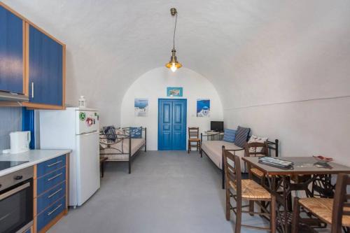 Episkopi Gonias House | Eva's Guesthouse