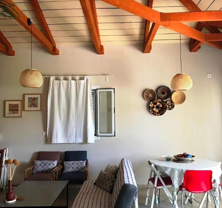 Lepreo Apartment | Evilion house inTholo. Sea, nature, relaxation!
