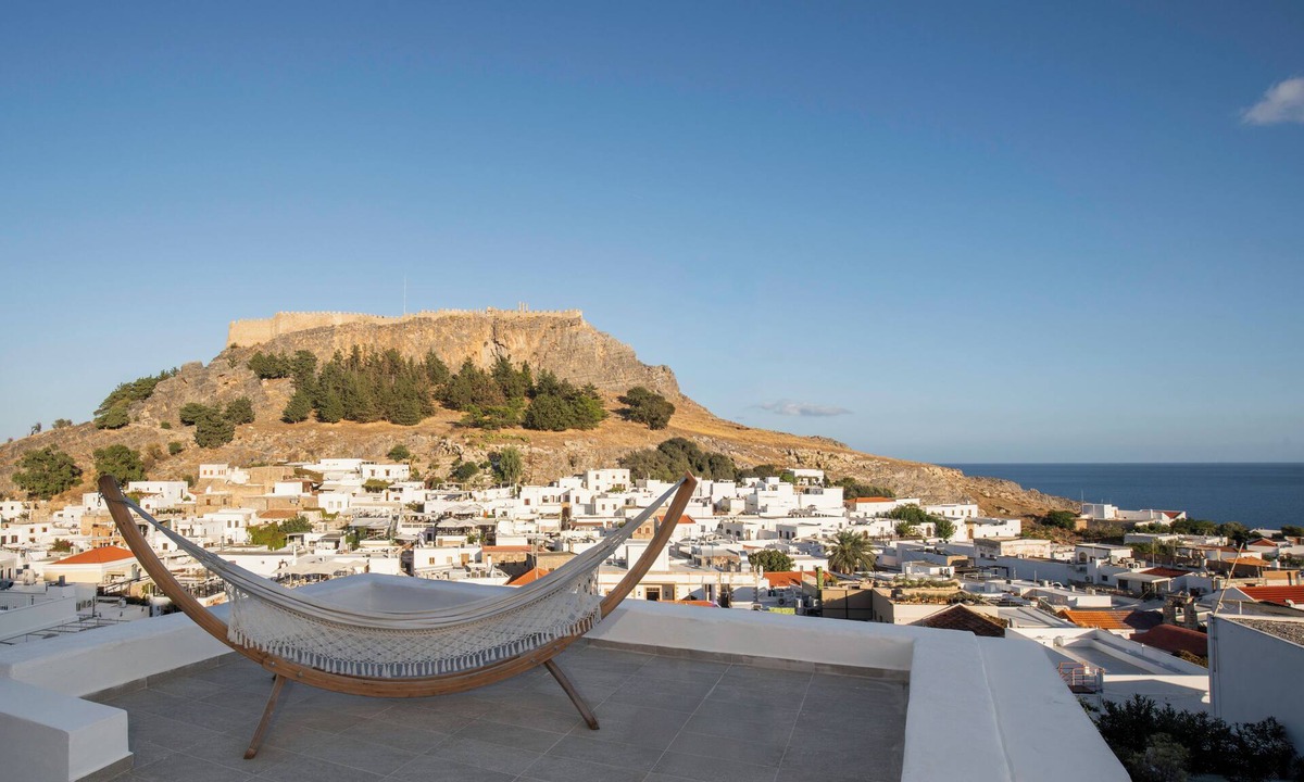 Lindos Villa | Exclusive Villa Qupi in the center of Lindos separate staff accommodation