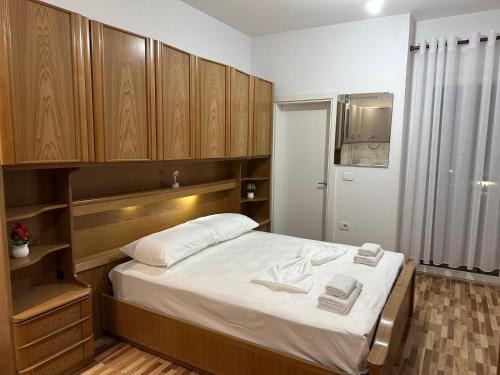 Kamez Apartment | Eyar house