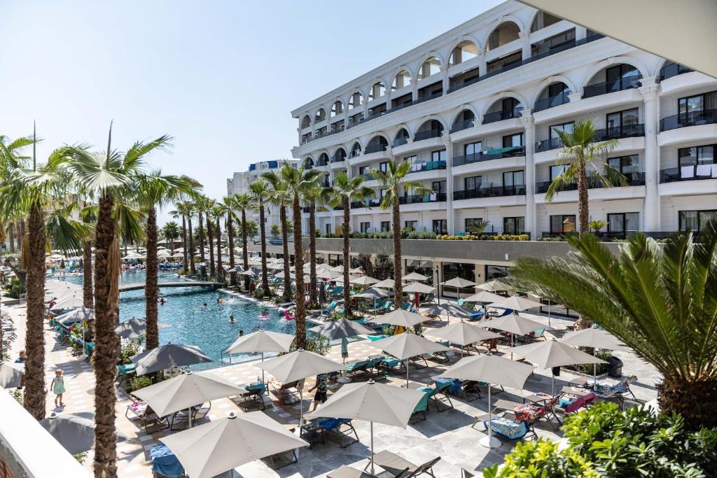 Golem Hotel | Fafa Aqua Palace Resort & SPA
