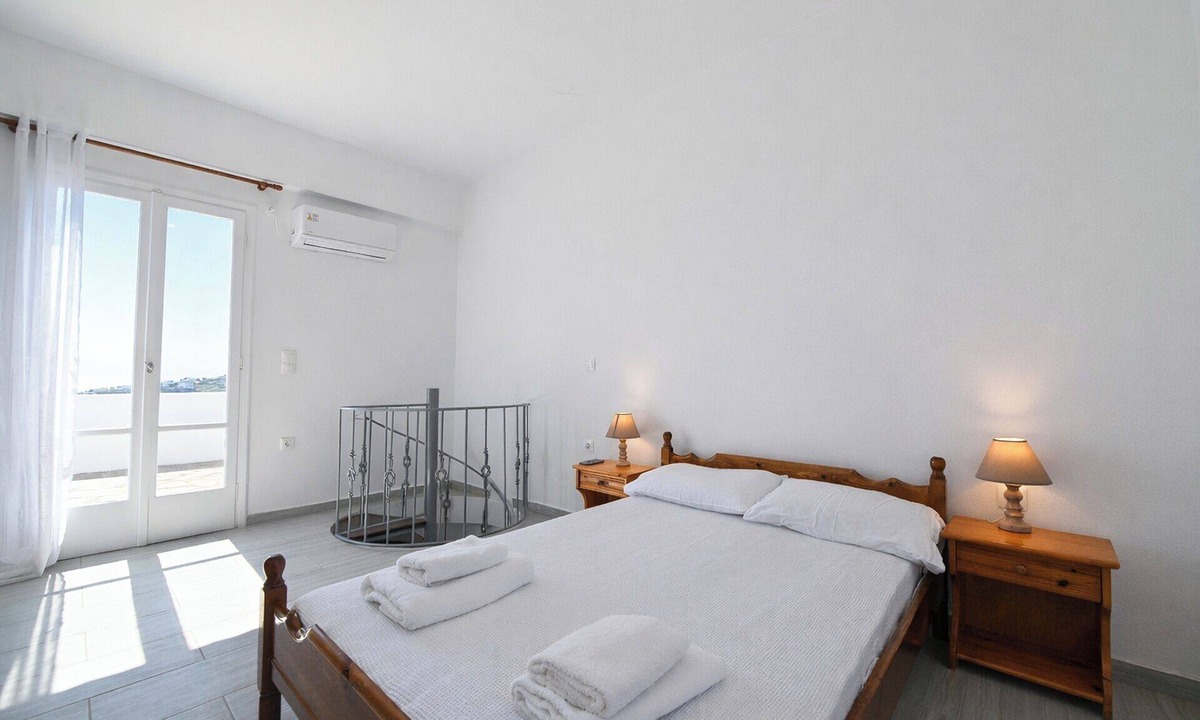Agios Ioannis House | Family house for 5 by Tinosstay