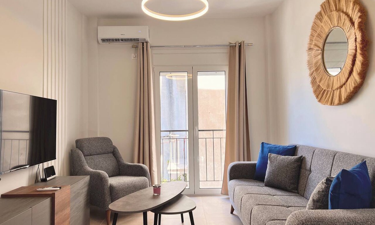 Kerameikos Apartment | Fifth Sense in Athens by ΜΡS