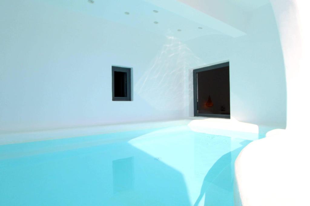 Perivolos Hotel | Filira Suites