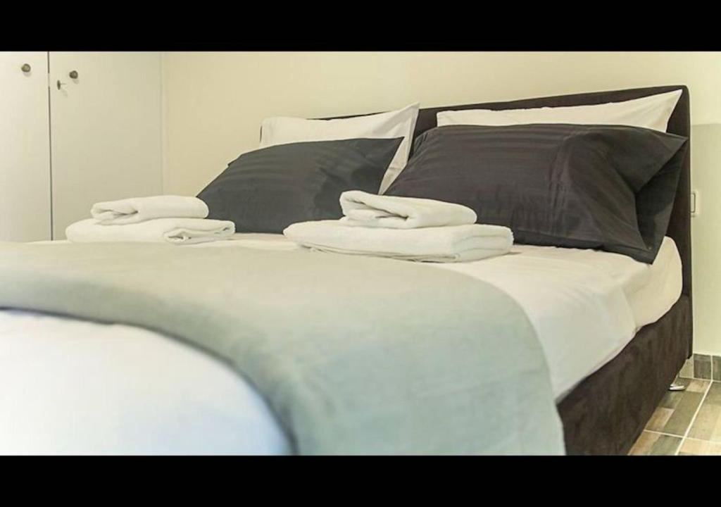 Kerameikos Apartment | Fionia In Gazi- Athens Center Apartment