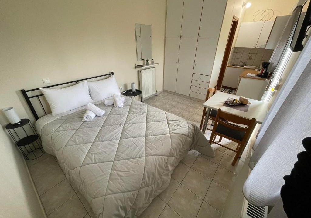 Mesolongi Apartment | Flo's Apartment 1