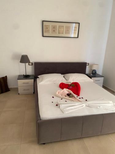 Sarande House | Flora’s place