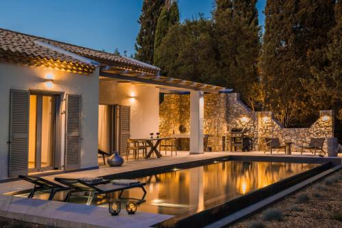 Sarlata Villa | Forrest Villa