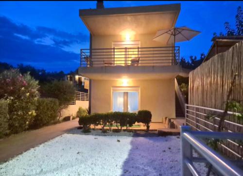 Gialtra House | Fotines Katikies