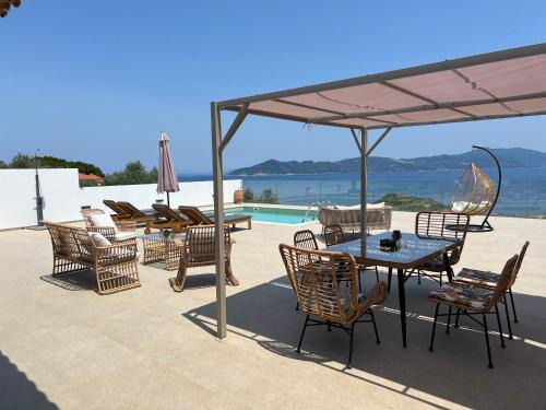 Skiathos Villa | Four Seasons Villas
