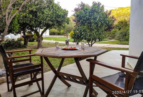 Trygonas Apartment | Garden house No1