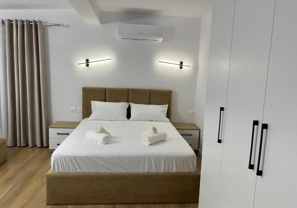 Udenisht House | Glauk GUEST HOUSE