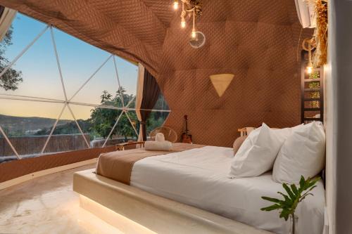 Monopari Other | Gogna Luxury Domes - Avocado