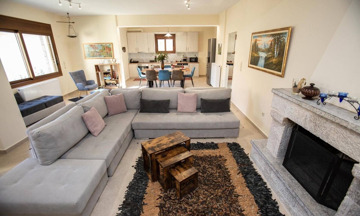 Gravia Villa | Gravias Villa with Fireplace and Barbecue, Mountain and River Views