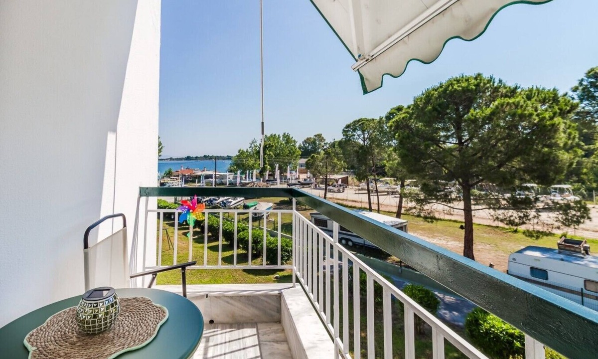 Vourvourou Apartment | Green Flat by Rentals Pro - Vourvourou Halkidiki
