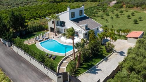 Vamvakopoulo Villa | Gregory's Private Luxury Villa Chania with Heated Pool & Gardens