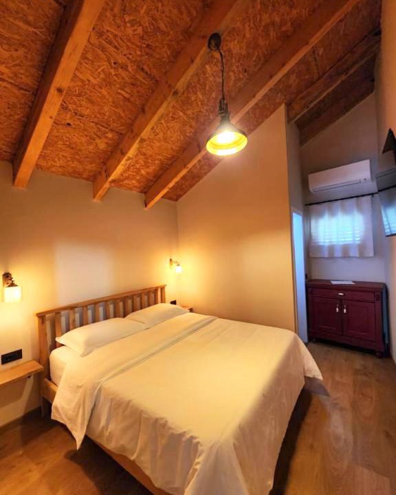 Fushebardhe House | Guesthouse Te Avllia