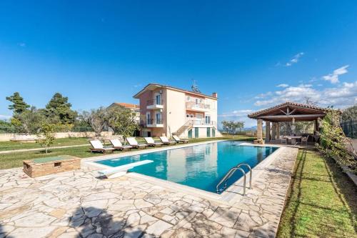 Egira Villa | Gustav Retreat Villa