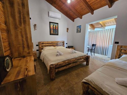 Elbasan County House | Hani i Ilirit