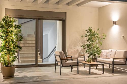 Neromilos Villa | Hariati Villas - An Elegant Escape, by Zantewize