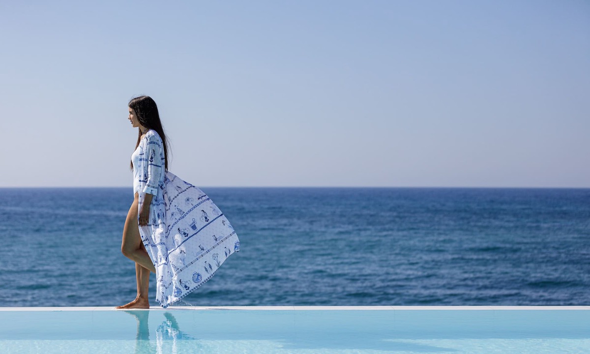 Skaleta Villa | Hermes Grand Luxury Beachfront Villa & Spa-Private Beach, Turkish Hammam & Sauna