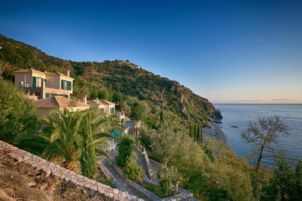 Livadi House | Holiday house Leonidhion for 4 - 6 persons with 2 bedrooms - Holiday house