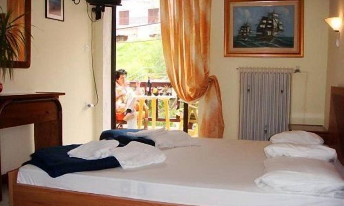 Neos Marmaras Hotel | Hotel Petunia
