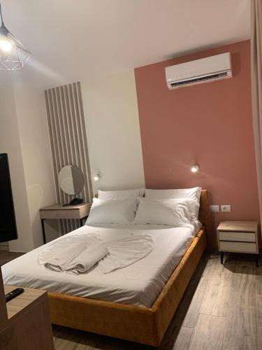 Shengjin Hotel | Hotel Triumf Shengjin