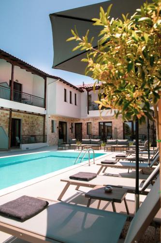 Afytos Apartment | IADES suites