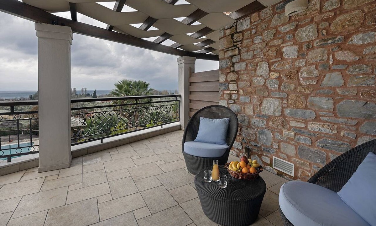 Koropi Apartment | Iakovakis Suites & Spa