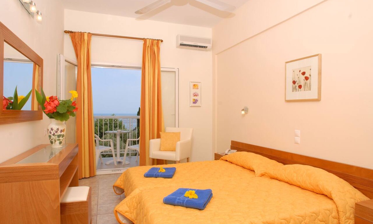 Ipsos Hotel | Ipsos Beach