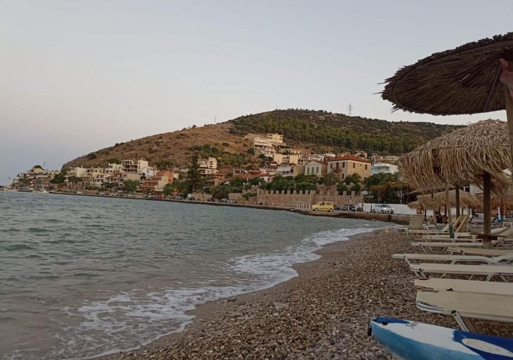 Kiveri Apartment | Irida seafront apartment