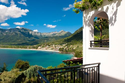 Golden Beach Bed & Breakfast | Island View Villa