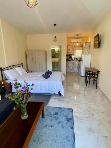Spata-Artemida Apartment | Ivory Escape Apartment - ATH Airport
