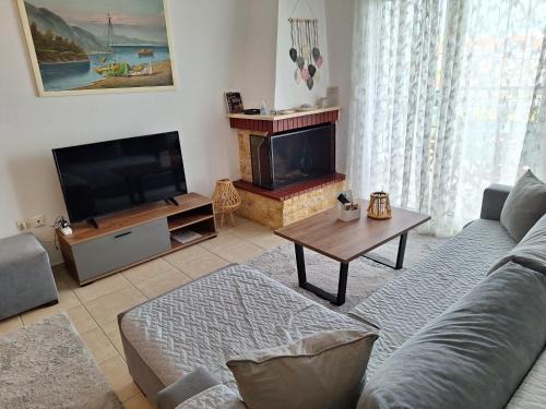 Paliouri Apartment | Jo's BNB