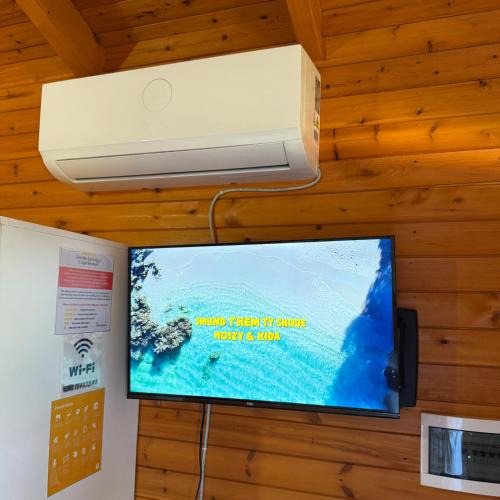 Durres Ski Chalet | Jupis Chalet-City View Getaway