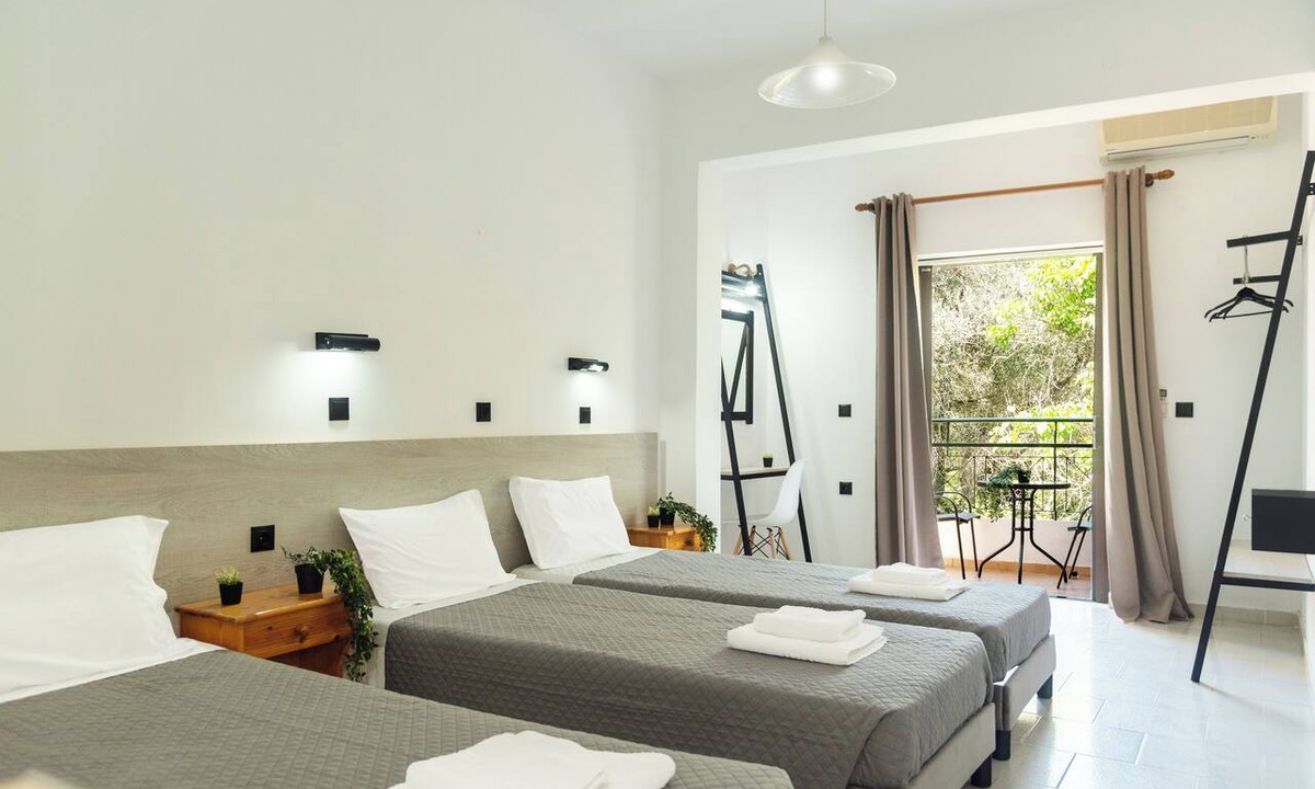 Kavos Bed & Breakfast | Kalypso Studios