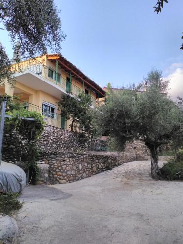 Akrogialion Apartment | Klidonas Apartments