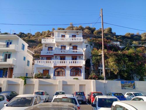 Agia Galini Apartment | Kriti Studios