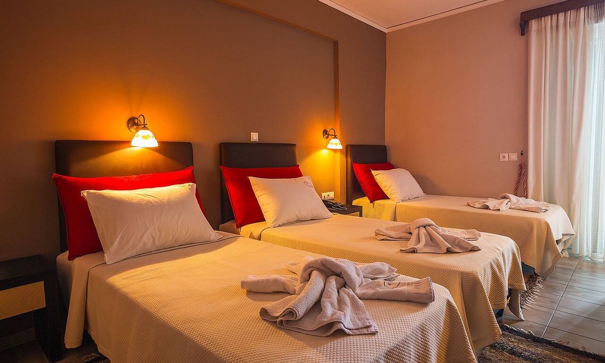 Kiparissia Hotel | Kyparissia Beach Hotel