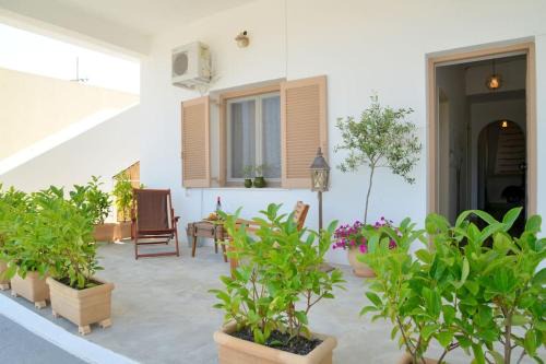 Triovasalos Apartment | L'olivier Milos