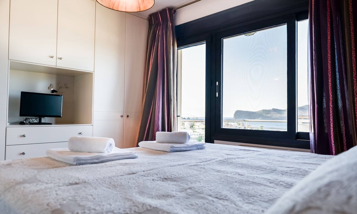 Kato Stalos Hotel | Lavender Villas Chania