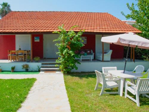 Kavos House | LeMaMi Seafront Bungalows