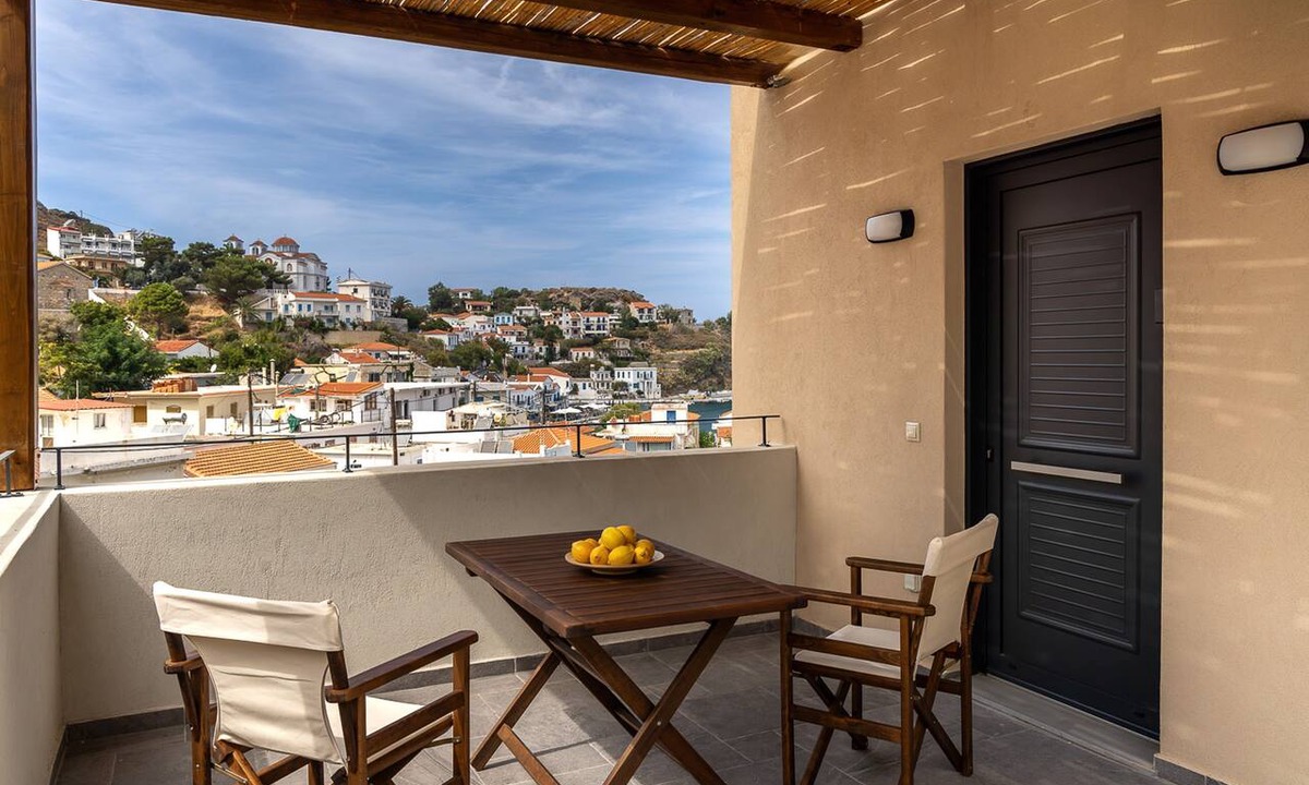 Evdilos Apartment | Lemonia Suites in Ikaria 3